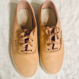 NWT Vans Nude Leather Sneakers Size 7